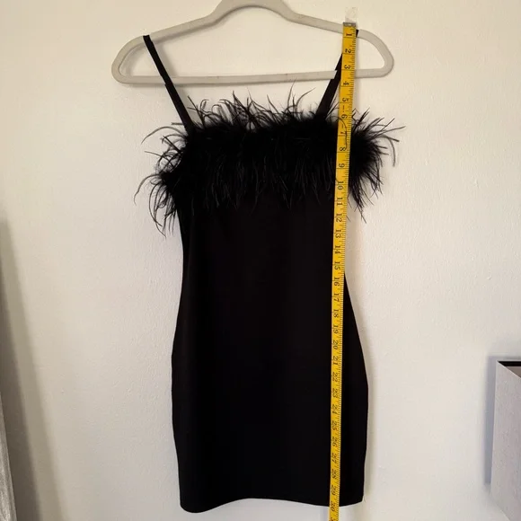 Black feather trim mini dress - Picture 2 of 7
